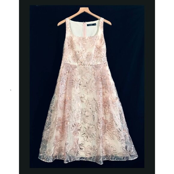 Lauren by Ralph Lauren Floral Sequin Dress Sample in Blush Pink - Size 6 - NWOT - Picture 1 of 5